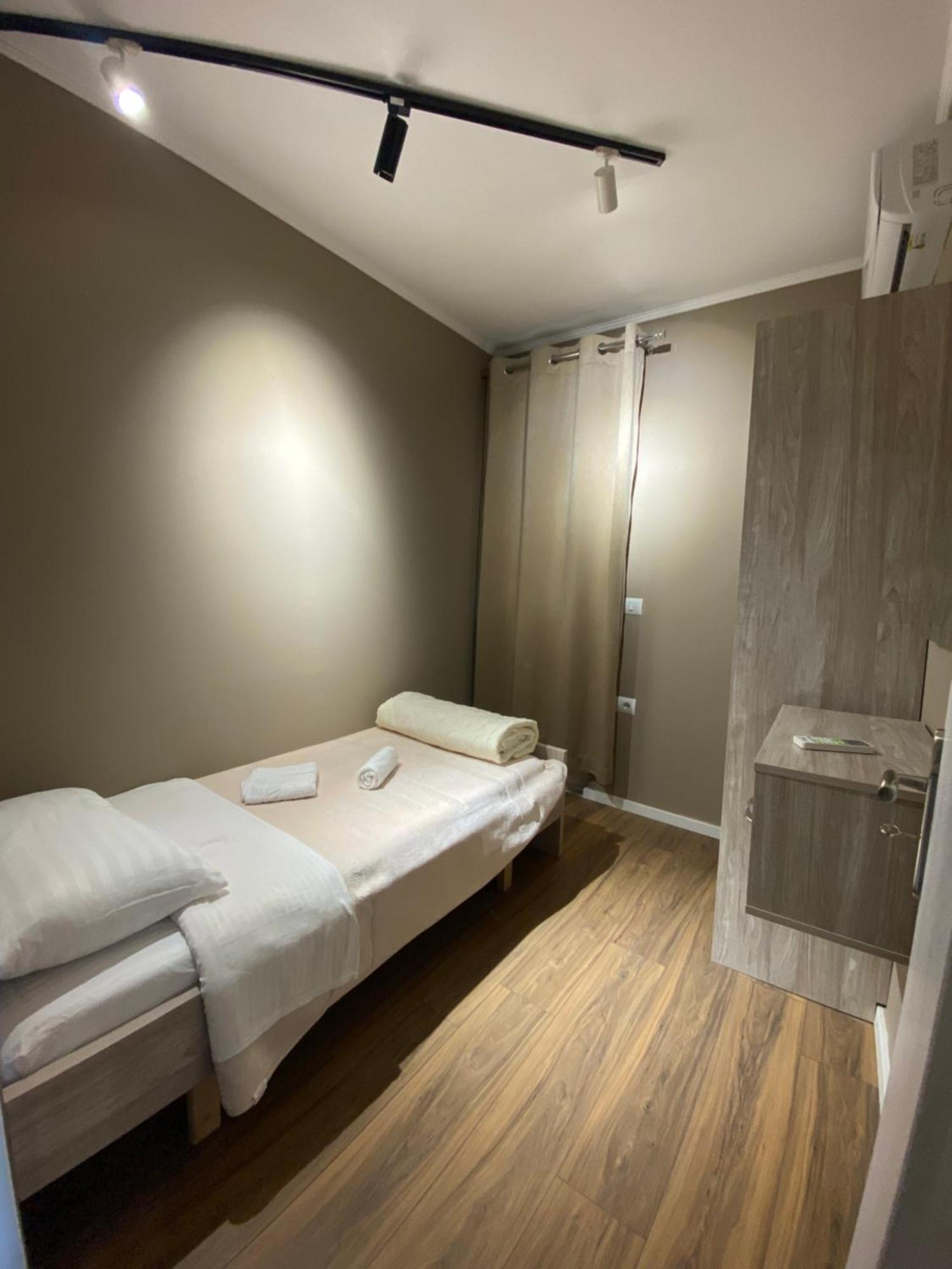 Novs Apartment3 Gjirokaster Exterior photo